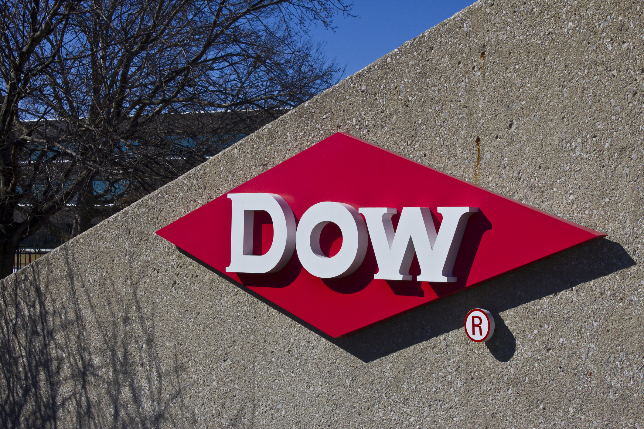 Dow finalizes $620M deal for Louisiana, Texas terminal ...